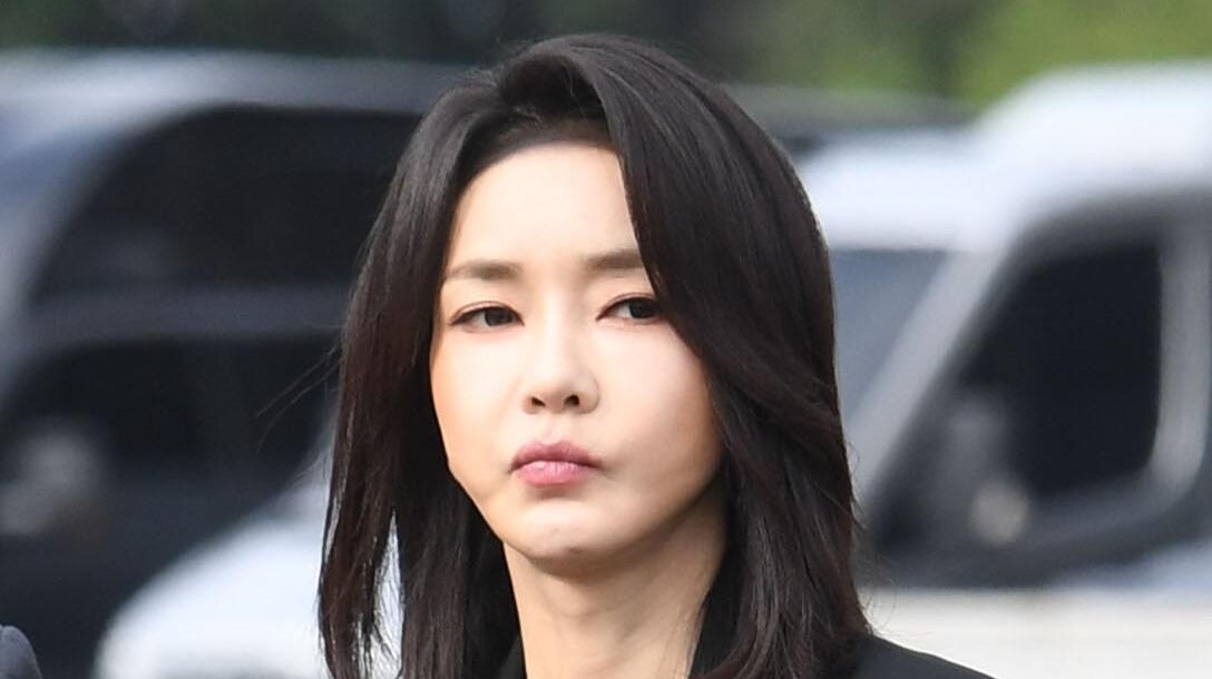 Seven years in prison for South Korea's former first lady on corruption charges
