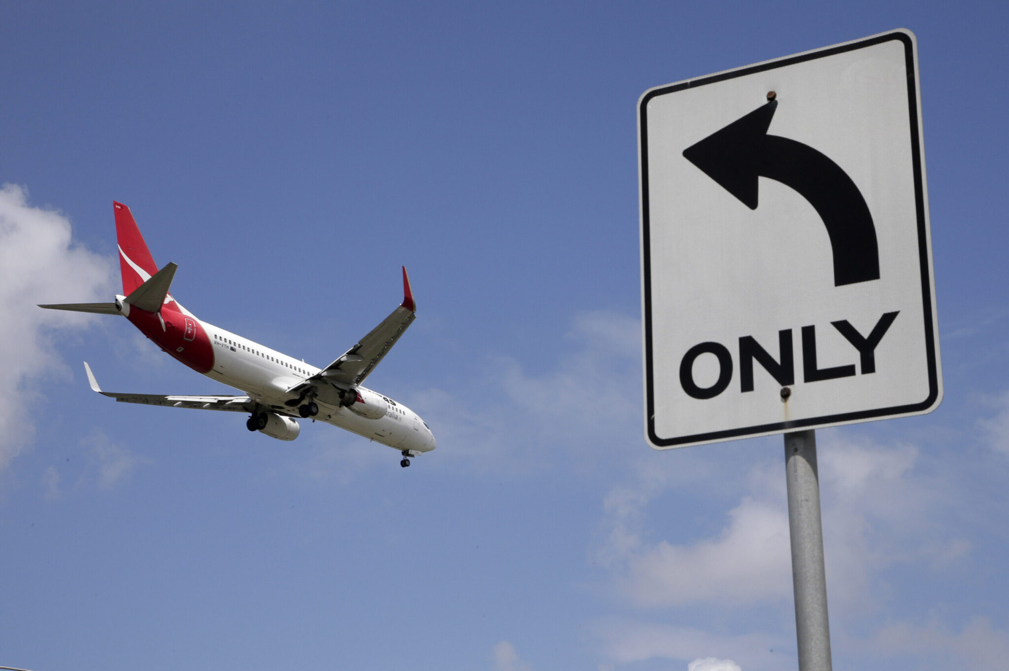 What do the new air travel rules say about minors and people with mobility impairments?