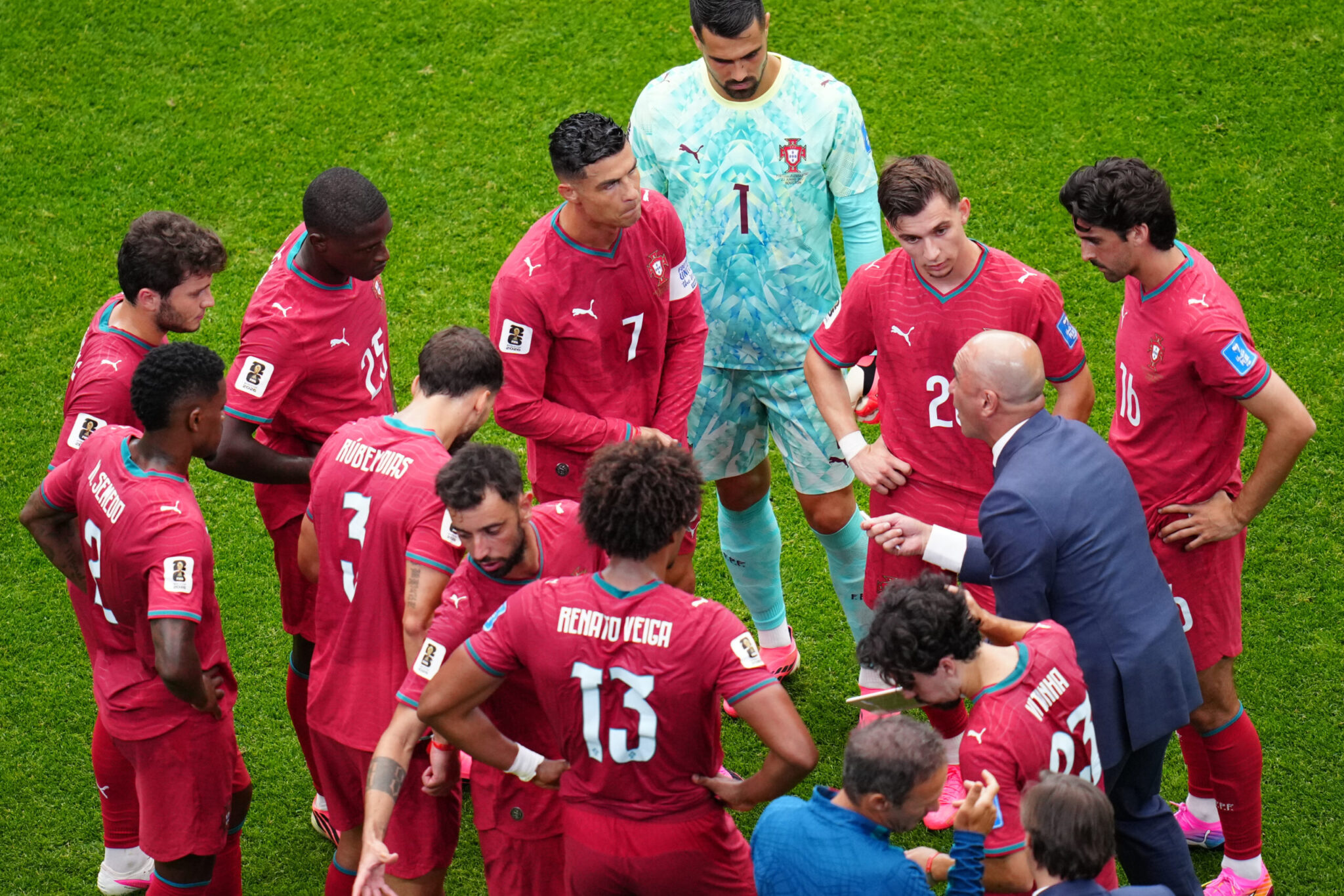 Colombia vs. Portugal: Top-of-the-table clash in Group 11