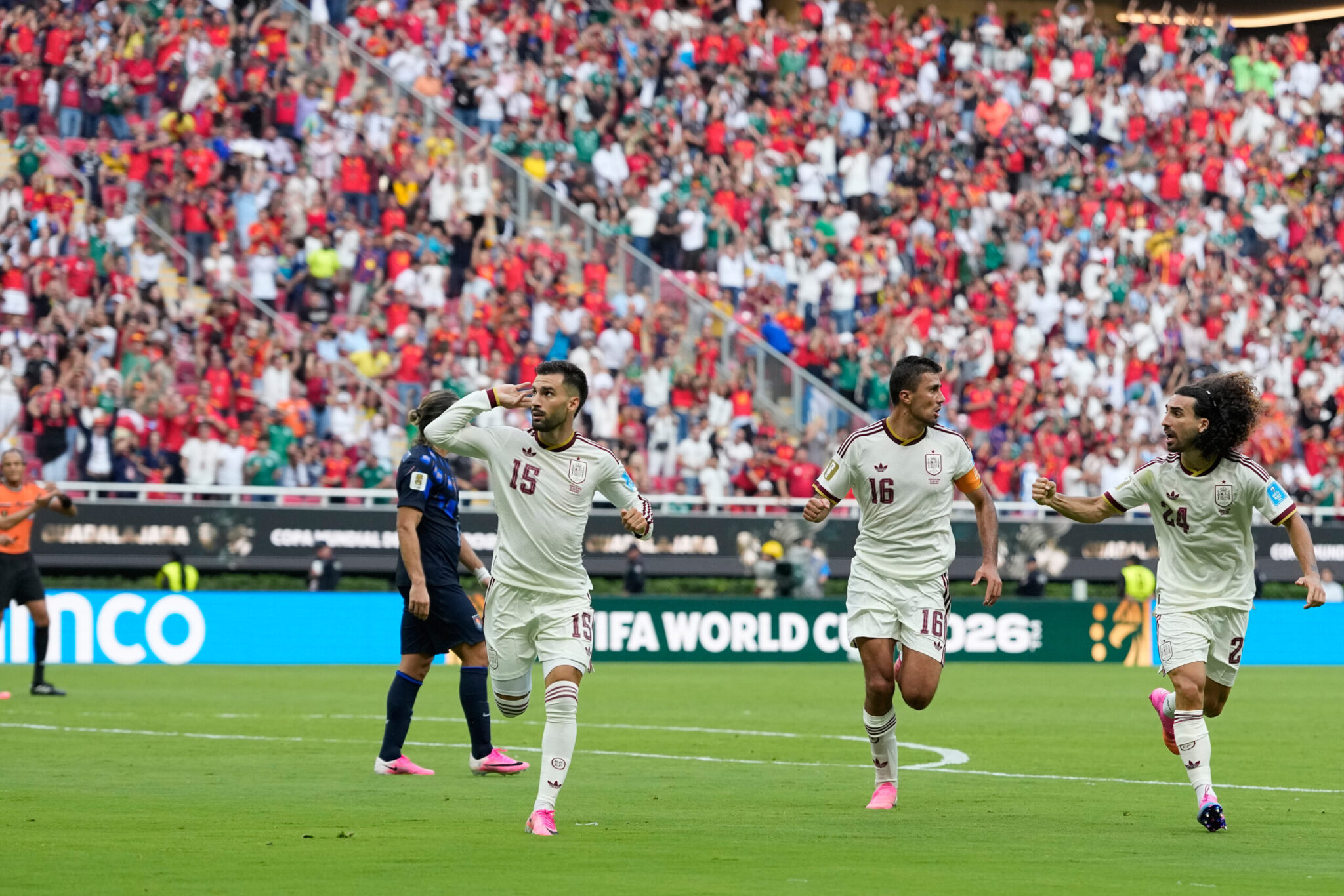 Muslera "sealed" Uruguay's elimination and secured first place for Spain (VIDEO)