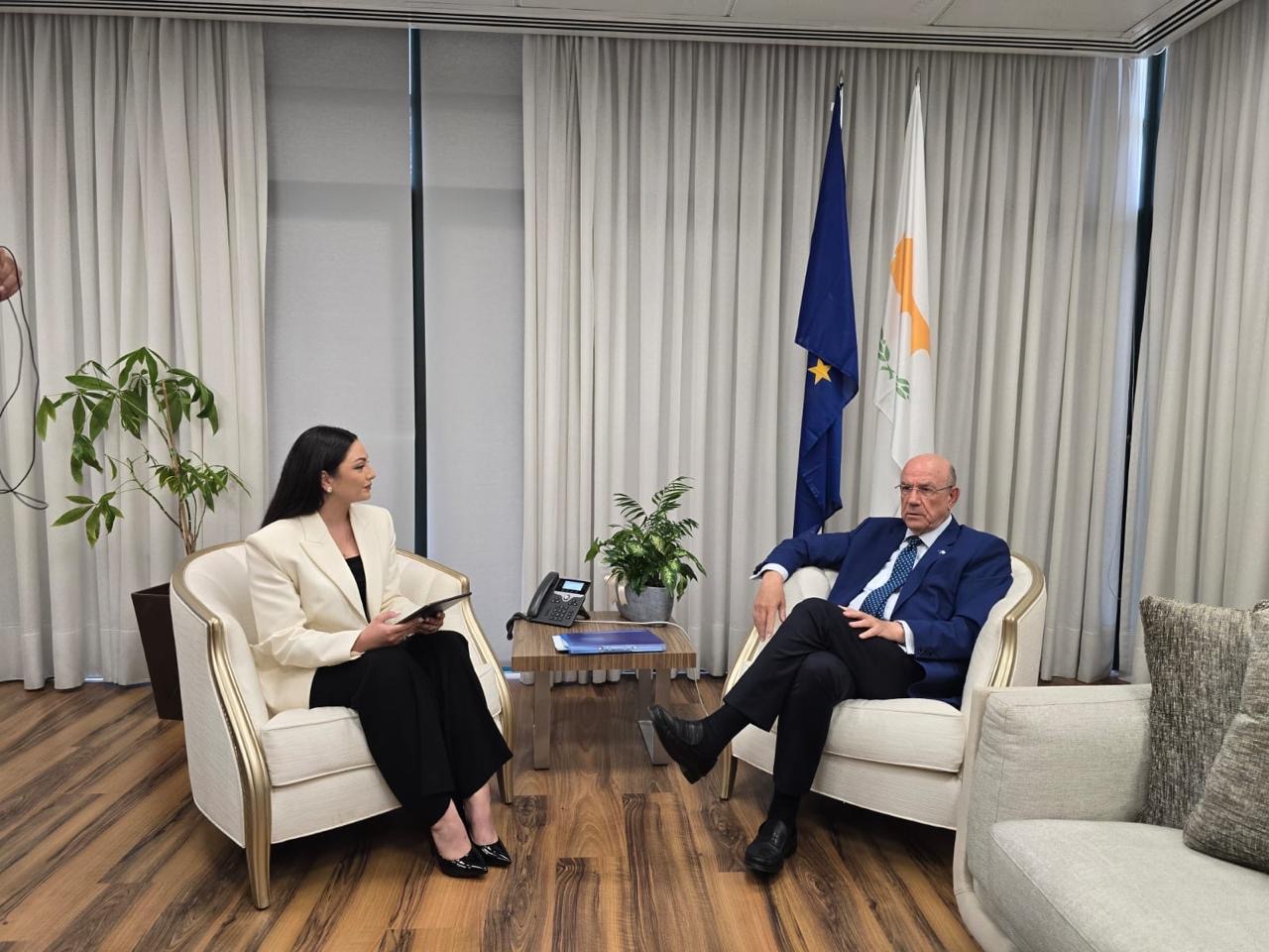 Keravnos: Perhaps the electrical interconnection with Israel should be established first