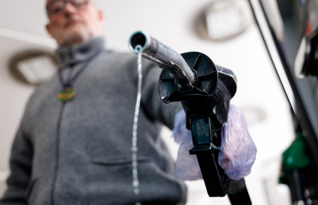 How much does the government “take” per liter of gasoline and diesel under the reduced fuel tax?