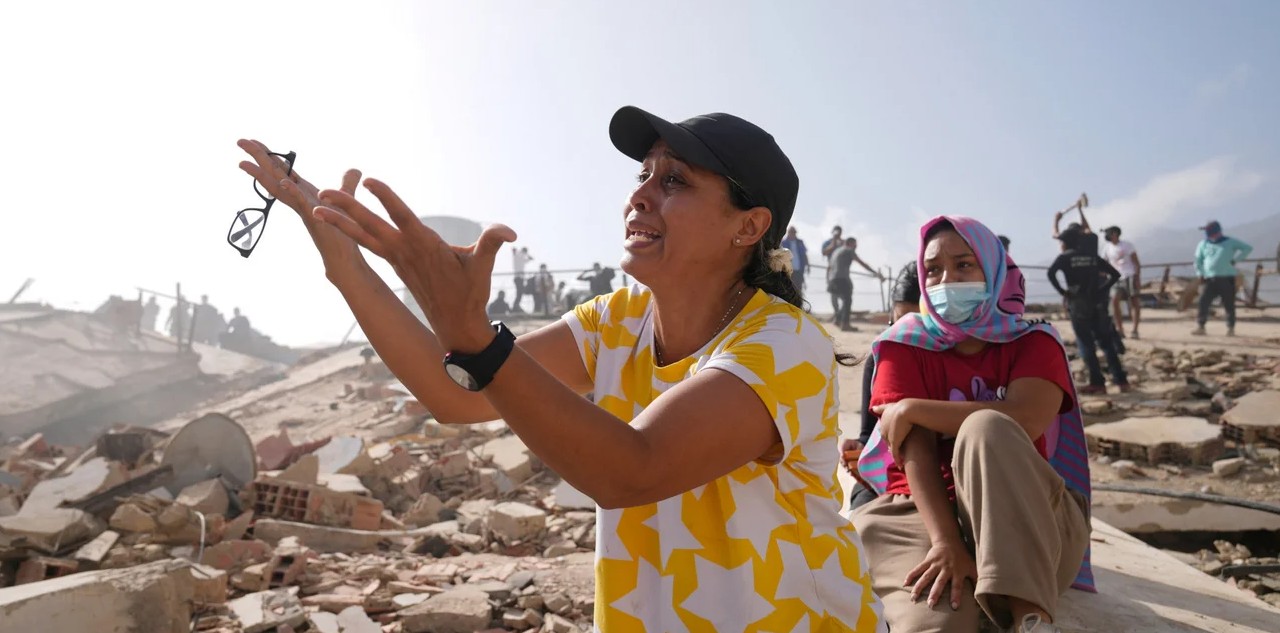 Unbelievable Stories from Venezuela: Mother Shields Her Daughter, Woman Gives Birth Amid the Ruins (VIDEO)