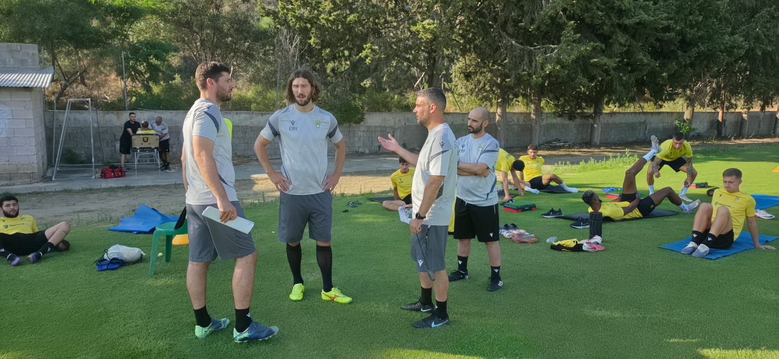 Krasava ENY Ypsona: Tsigrinski's coaching staff