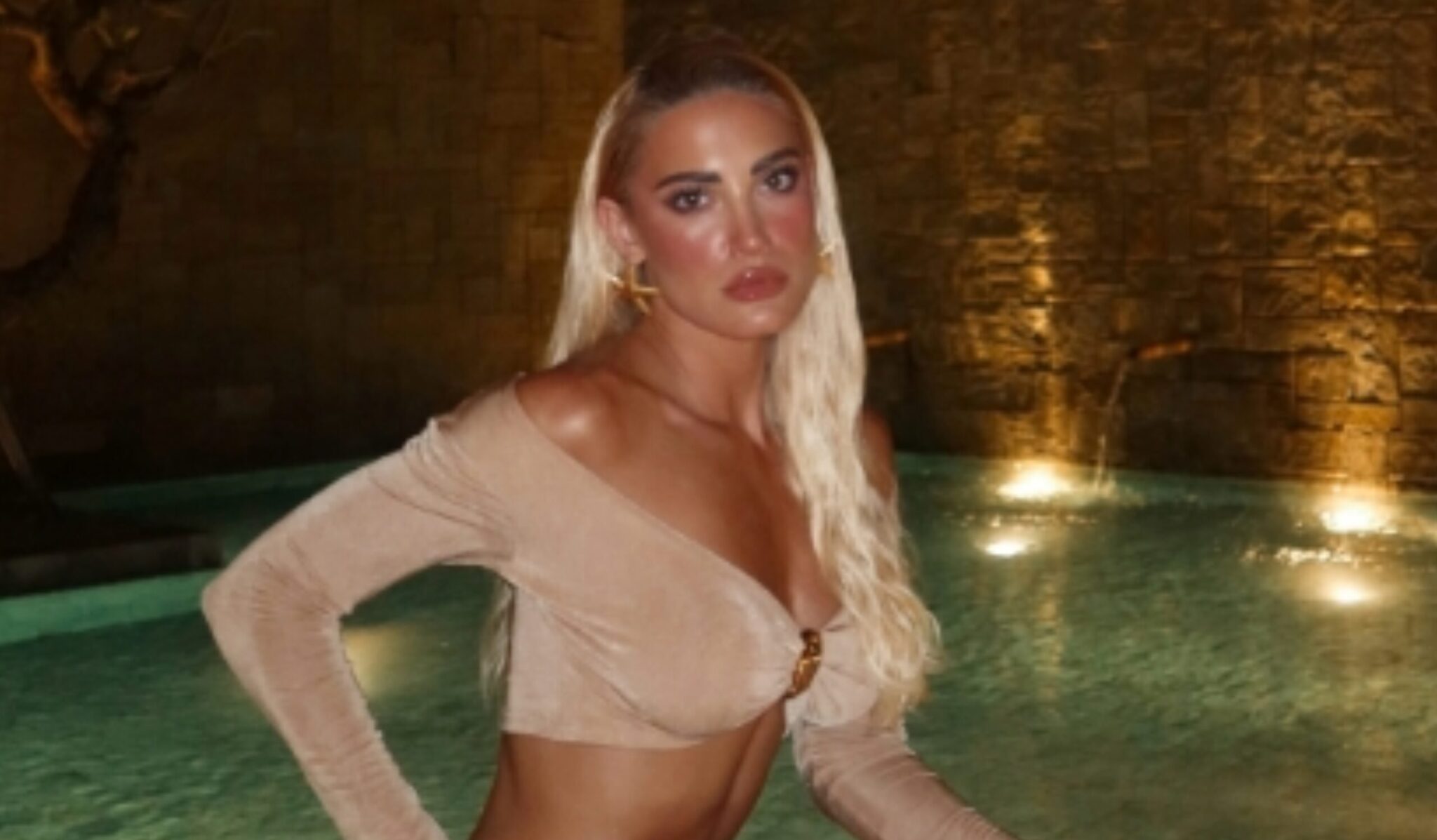 Ioanna Tounis is "melting": The sweet photo with Spyridonidis in Antiparos (PHOTO)
