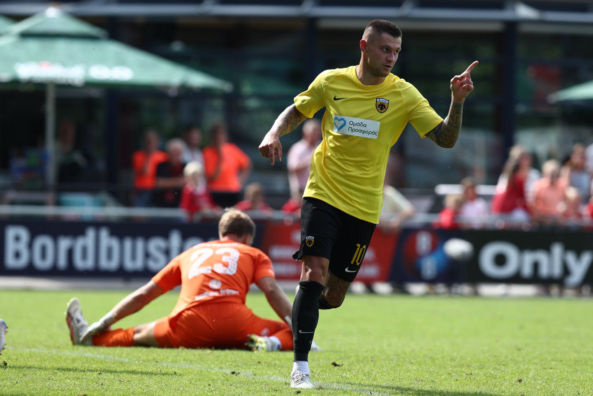 A positive first showing for AEK and… Zubkov