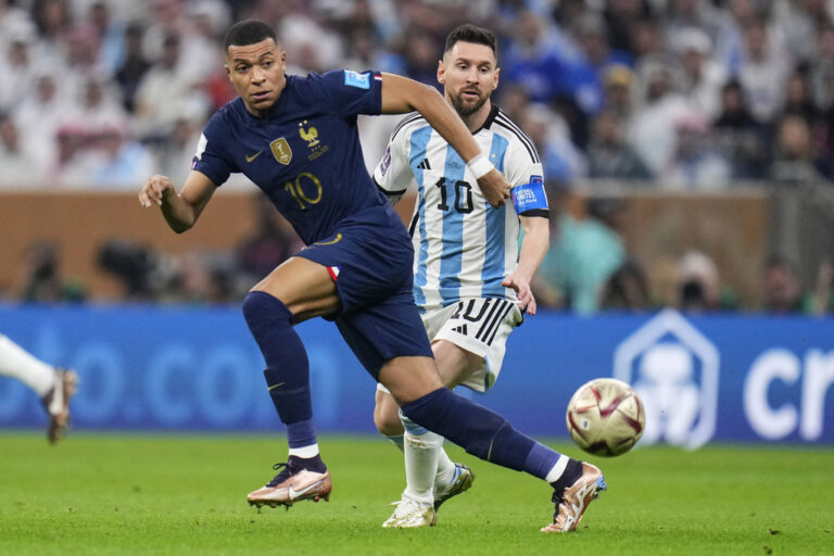 2026 World Cup: Messi and Mbappé at the Top – The Battle for the Golden Boot
