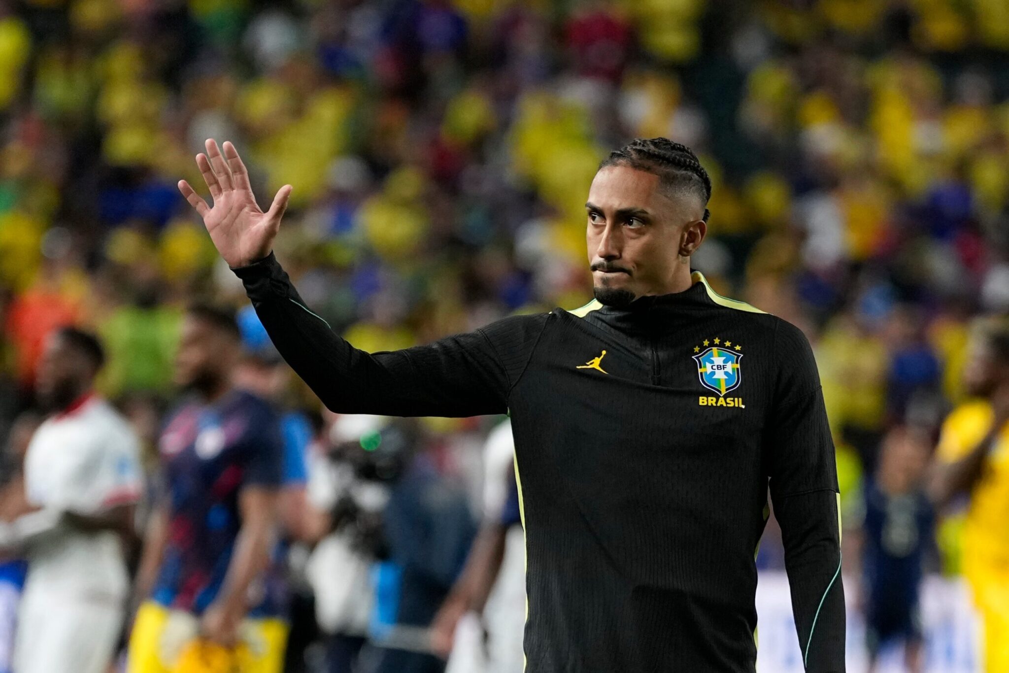 Optimism in Brazil over Rafinha's participation in the match against Norway
