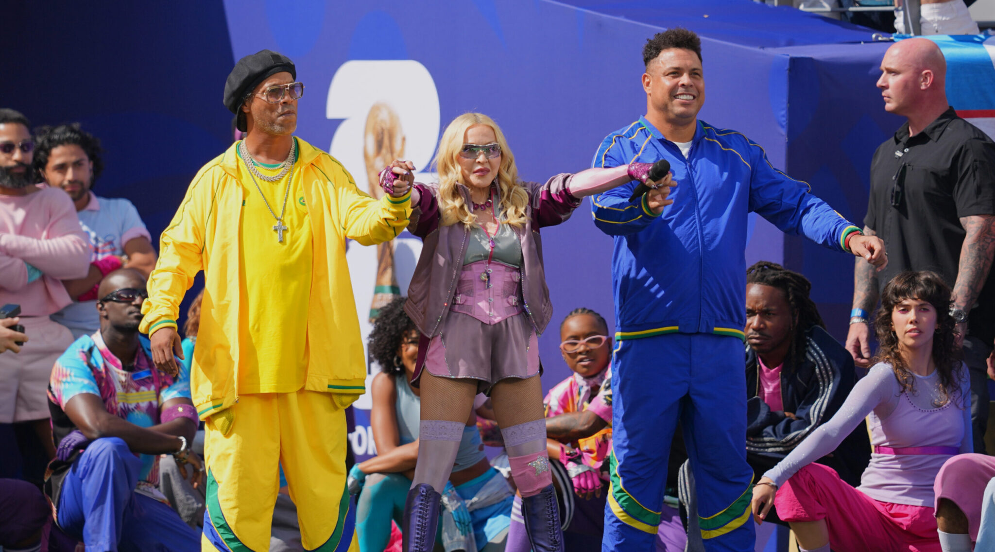 Madonna's spectacular entrance at the halftime show with Ronaldinho and Ronaldo (VIDEO)