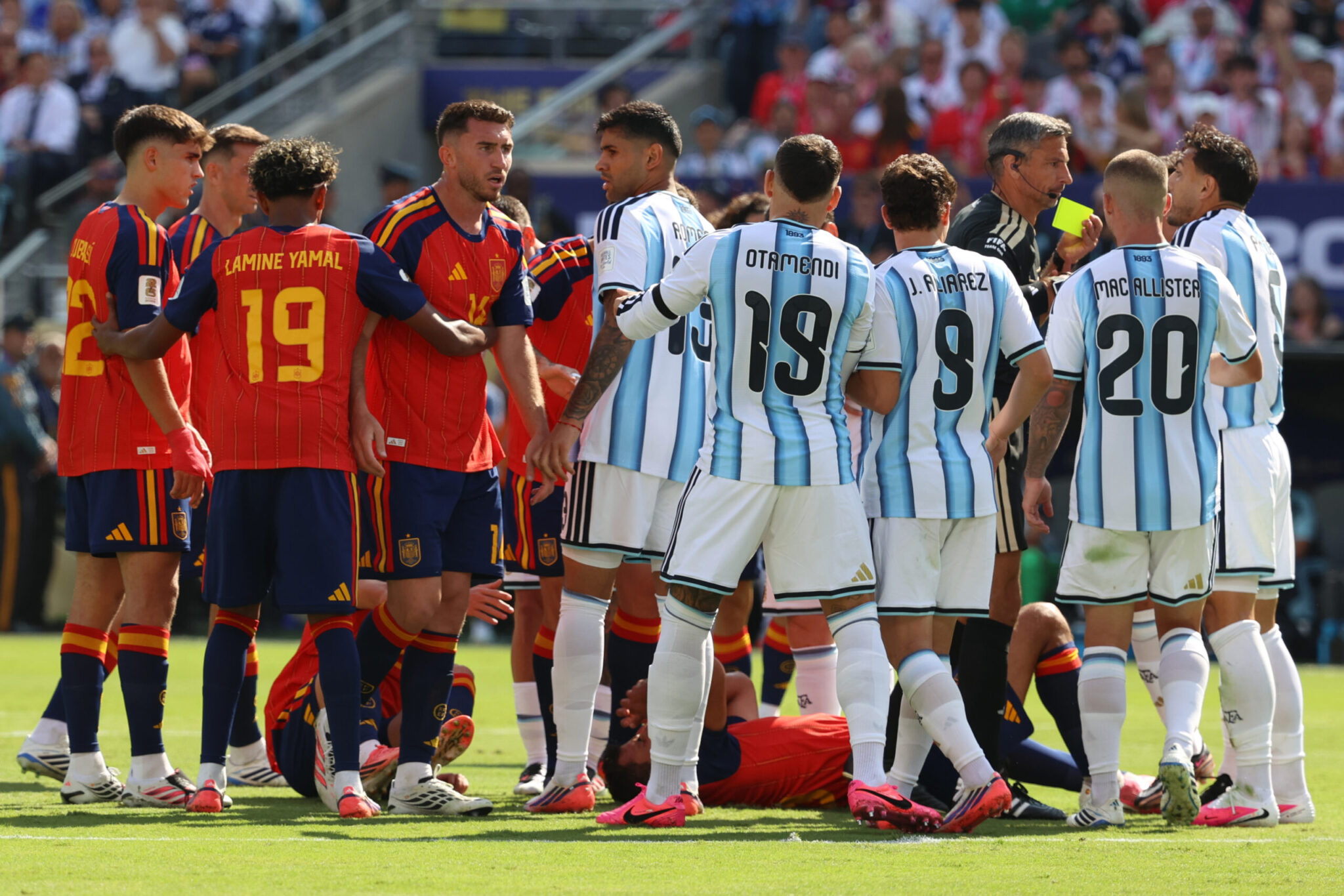 "She made a fool of herself in front of the whole world": Backlash in Argentina over her behavior in the final (VIDEO)