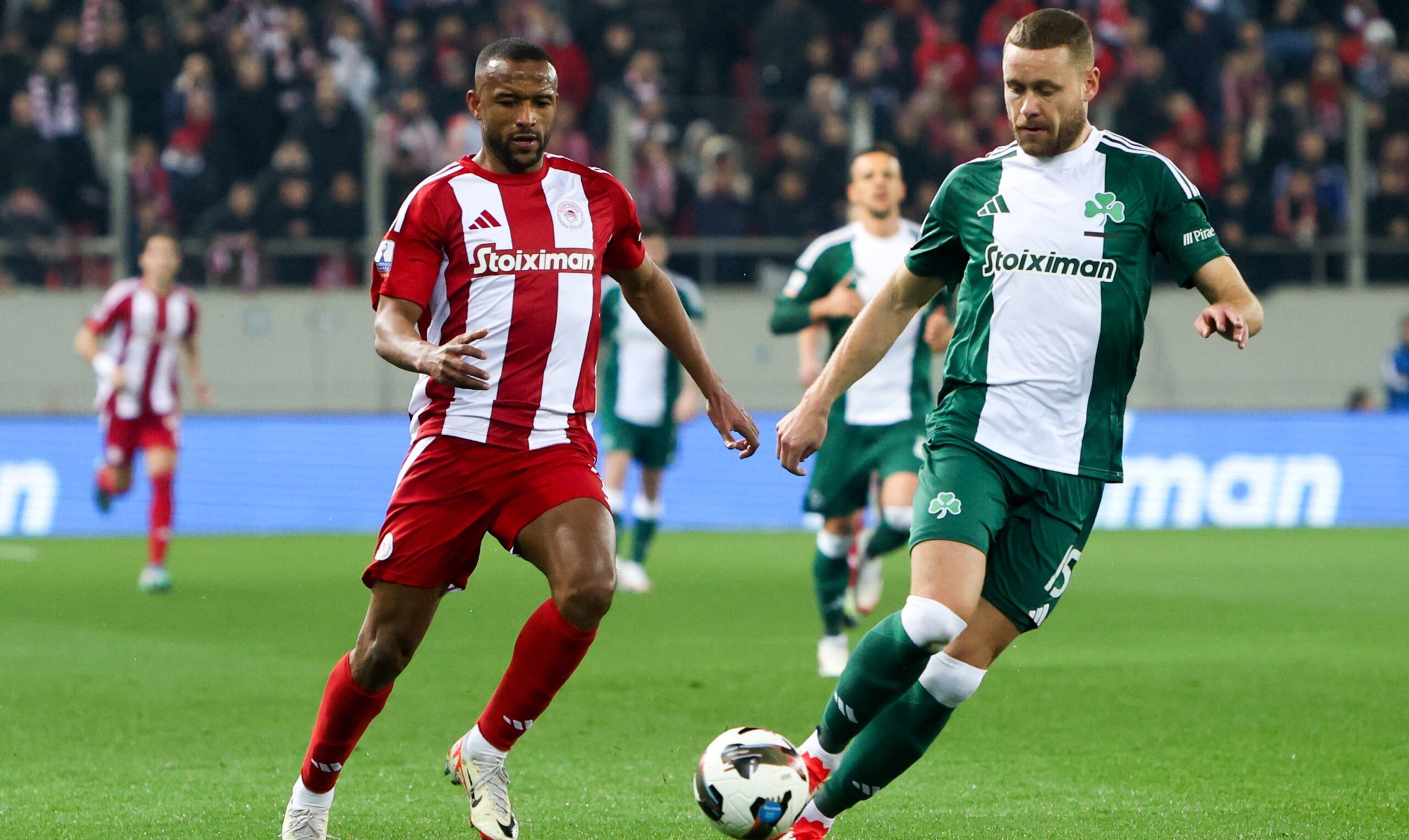 Concerns over Ingason at Panathinaikos; he left the friendly match against Rapid being supported by teammates