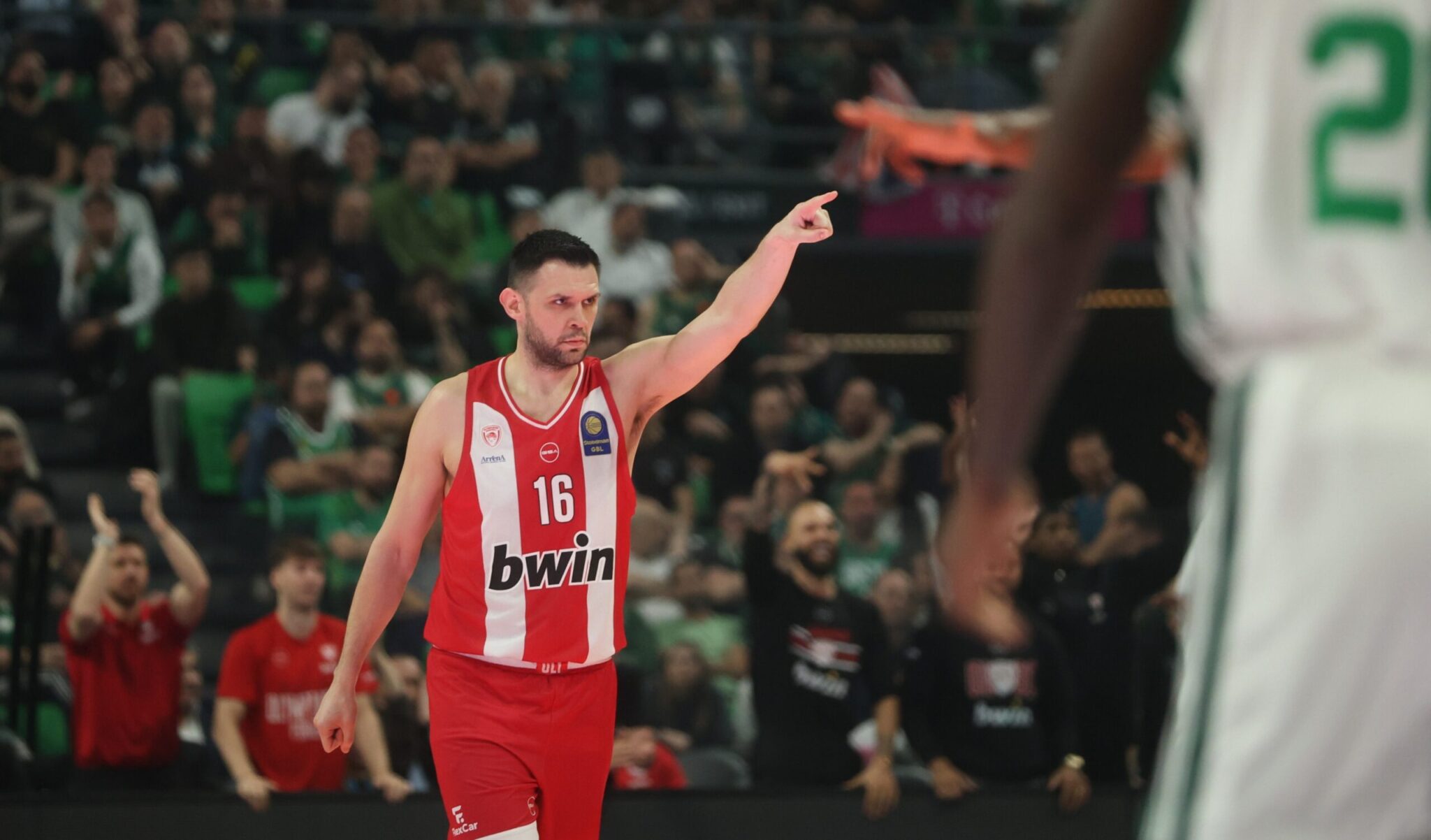 Papanikolaou's message after signing his contract extension: "Let's go create new legendary moments" (VIDEO)