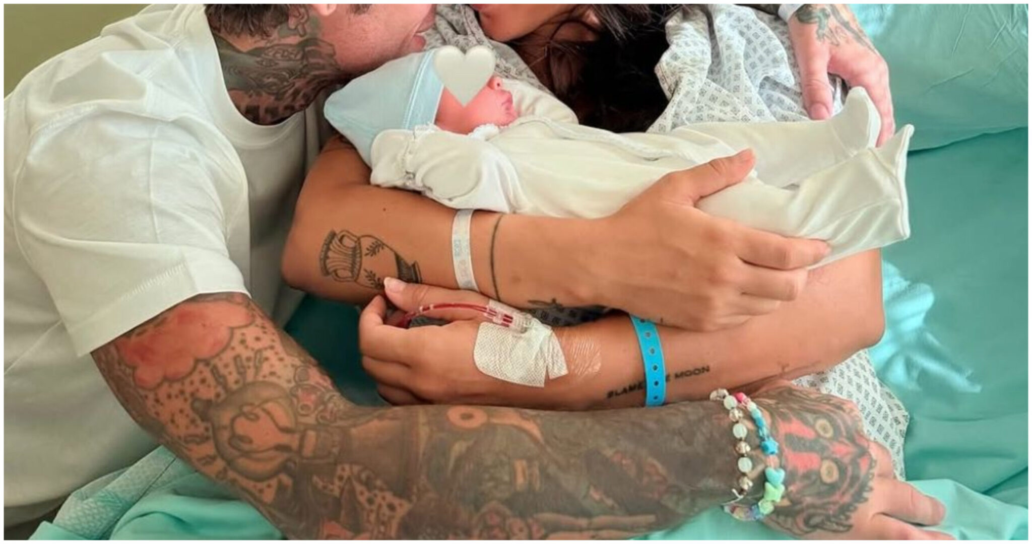 Well-known singer welcomes his third child – Heartwarming photos from the maternity ward