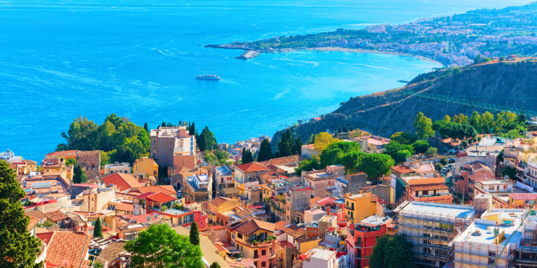 A guide to Italy's most beautiful islands, for those who want to experience the "dolce vita"