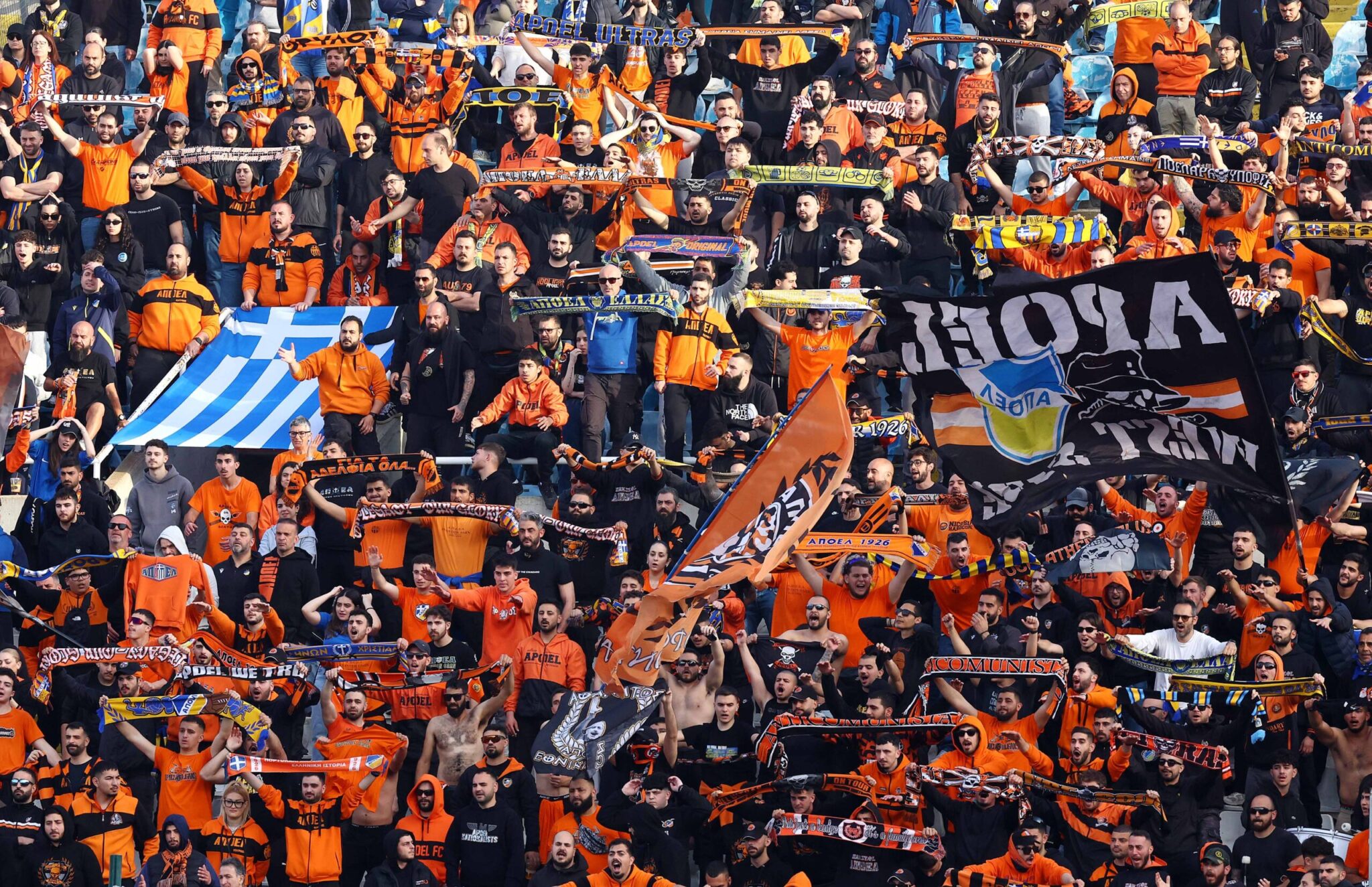 APOEL on its 100th anniversary: “It’s not just a season ticket… it’s your decision to become part of history” (VIDEO)