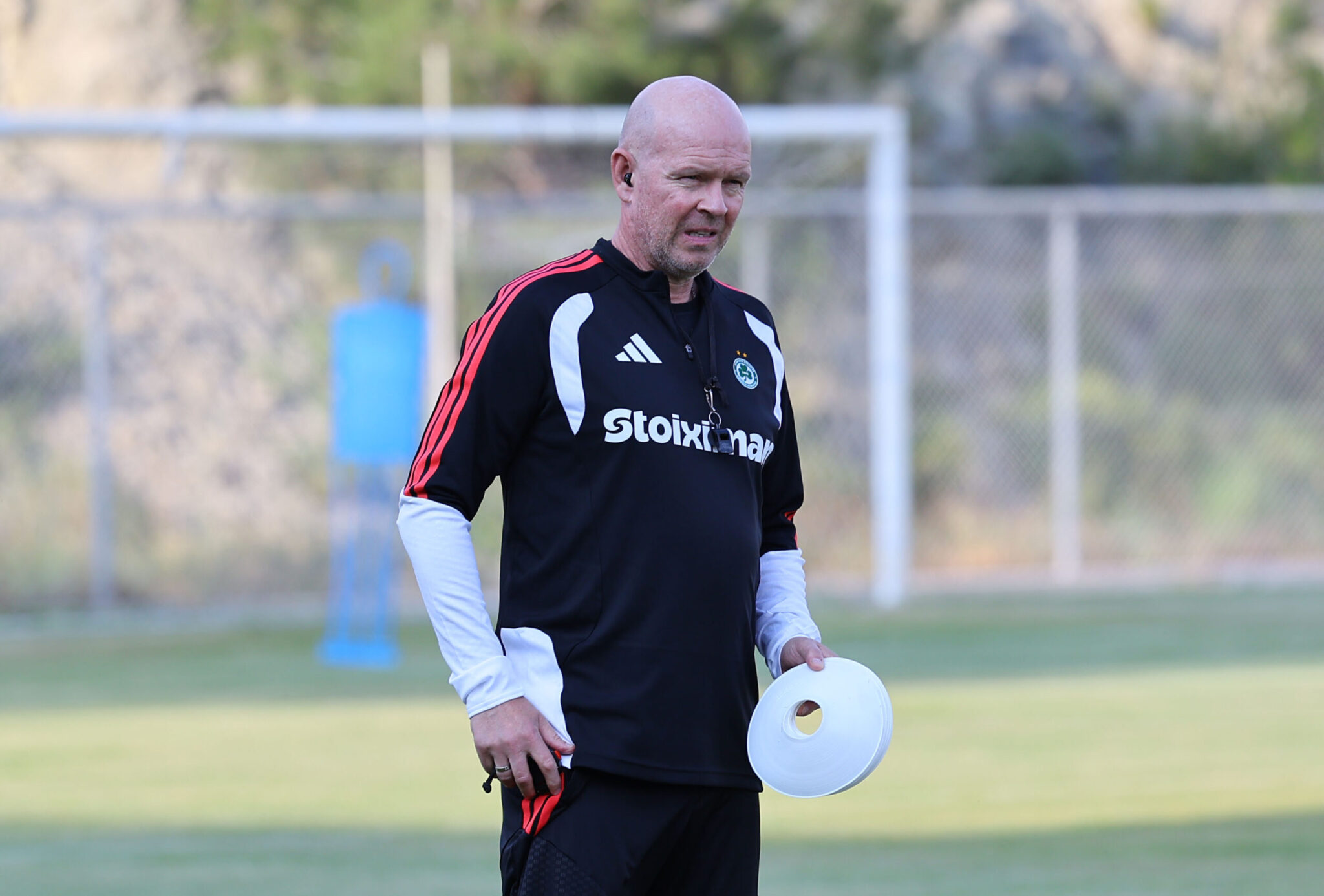 Omonia: Looking for the "right man" for the attack