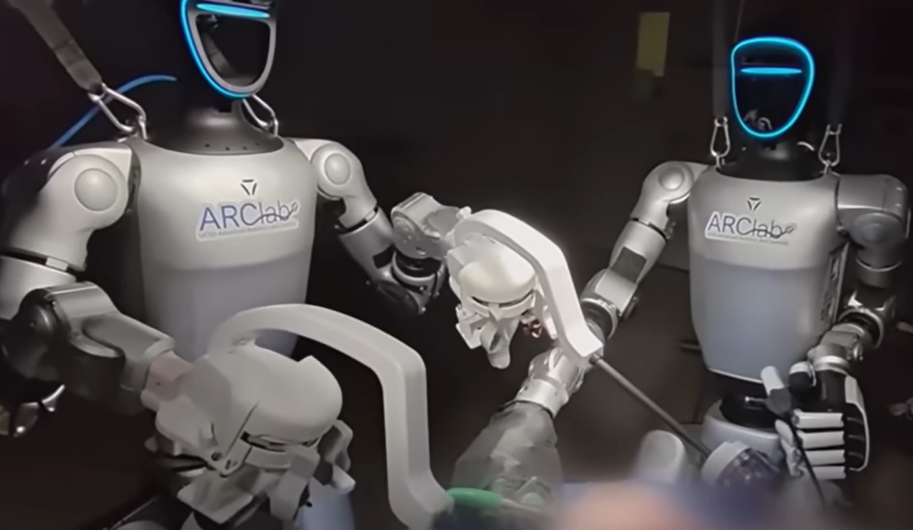 For the first time, a surgical procedure was performed using remotely controlled humanoid robots