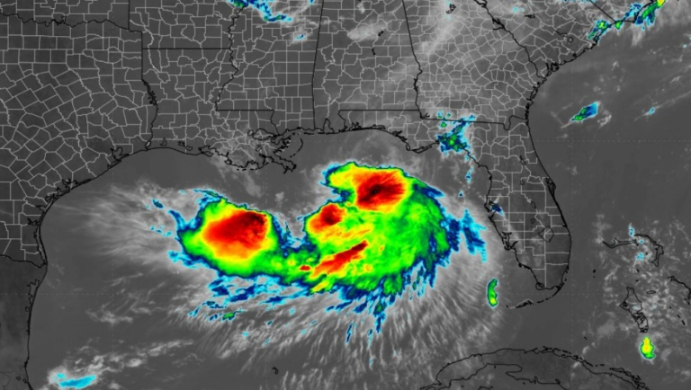 The U.S. on alert: "Berta" is on its way, bringing torrential rains and strong winds