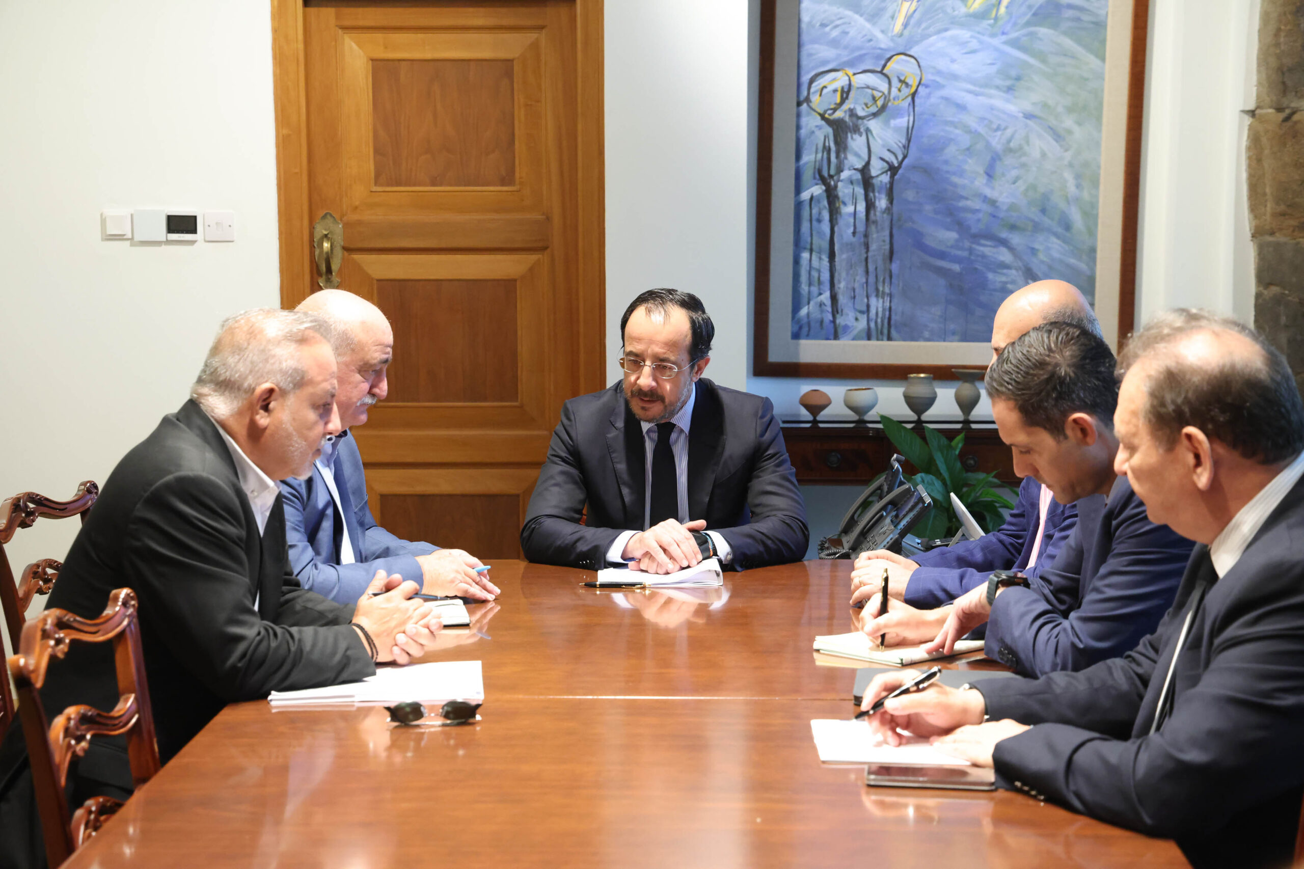 The “extra-parliamentary” triumvirate at the Presidential Palace: They were briefed by Nikos Christodoulides on developments in the Cyprus issue