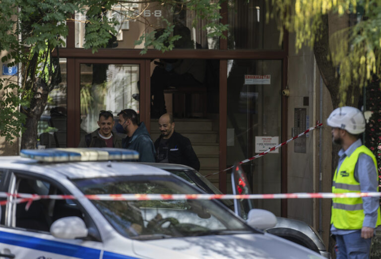 Thriller in Kypseli: Human remains found inside a suitcase