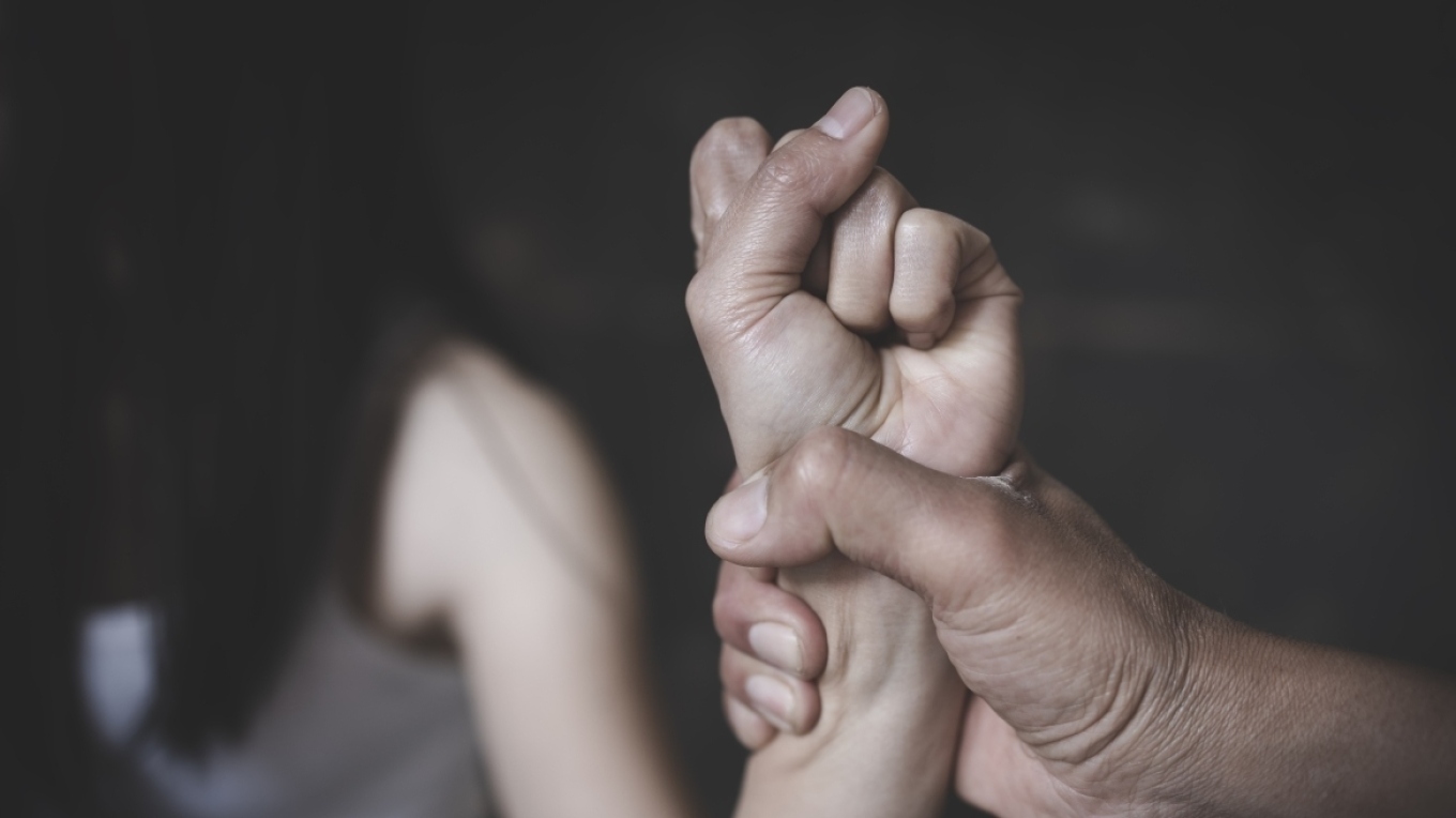 Woman Brutally Beaten in Front of Her 3-Year-Old Son; Her Husband Arrested