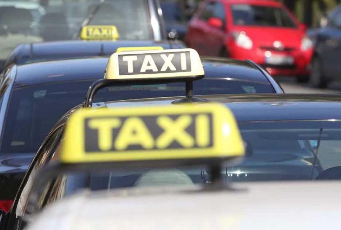 Licensing Authority: No decision has been made regarding new urban taxi licenses