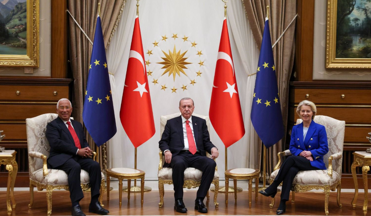 No White Smoke on the Cyprus Issue: Behind the Scenes of the Dinner in Ankara