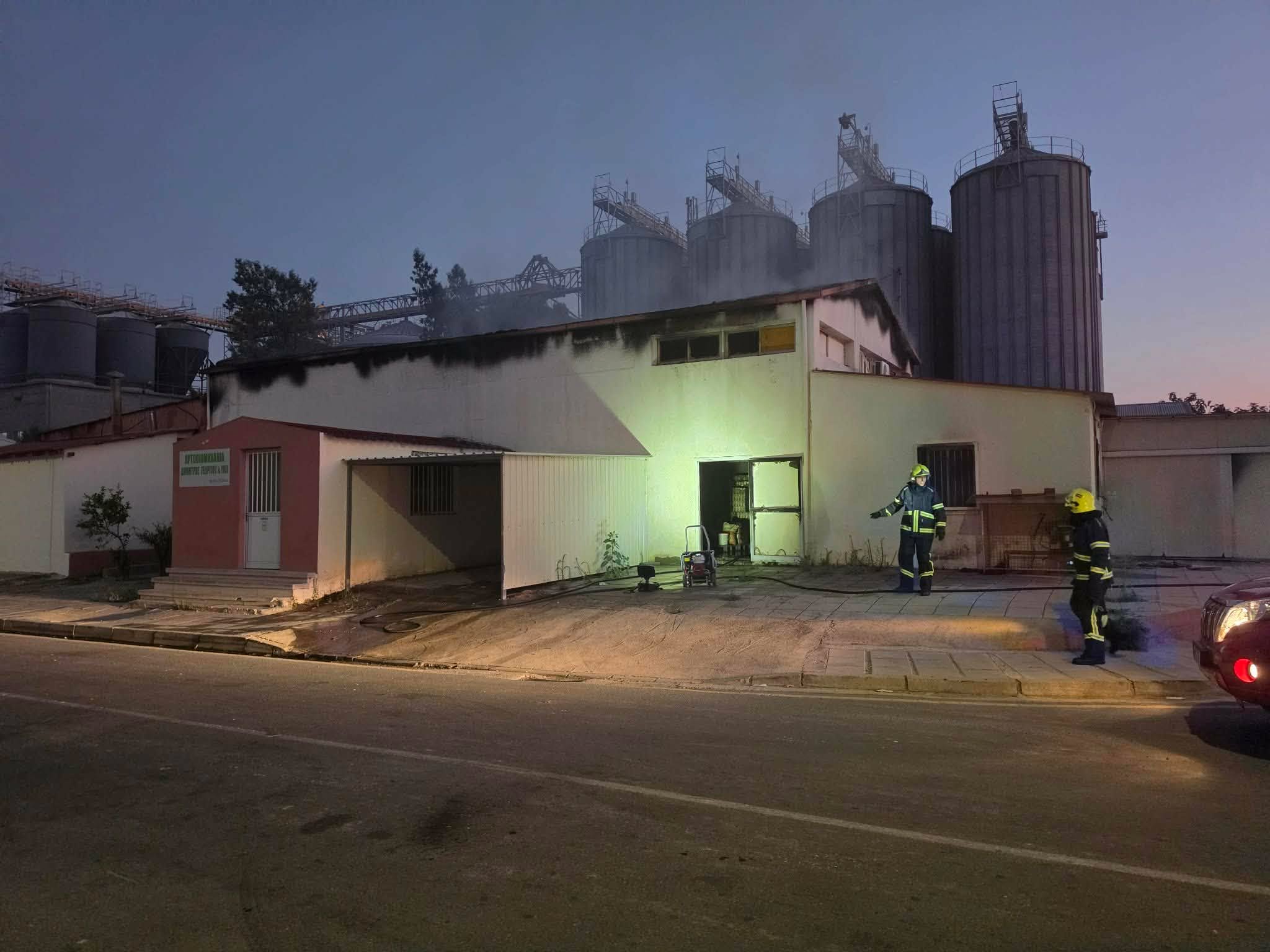 The investigation into the cause of the fire at the factory in Aradippou is being delayed—what is the reason?