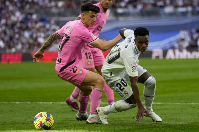 PAOK is monitoring the Sánchez situation, according to Spanish media reports