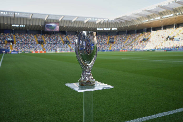 Paris Saint-Germain vs. Aston Villa: A Match Against the Backdrop of the UEFA Super Cup in Salzburg
