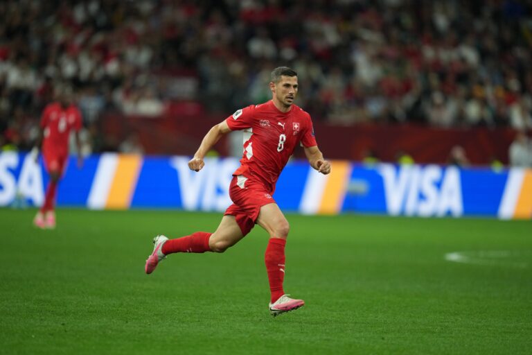 Olympiacos in Advanced Talks with Remo Froiler