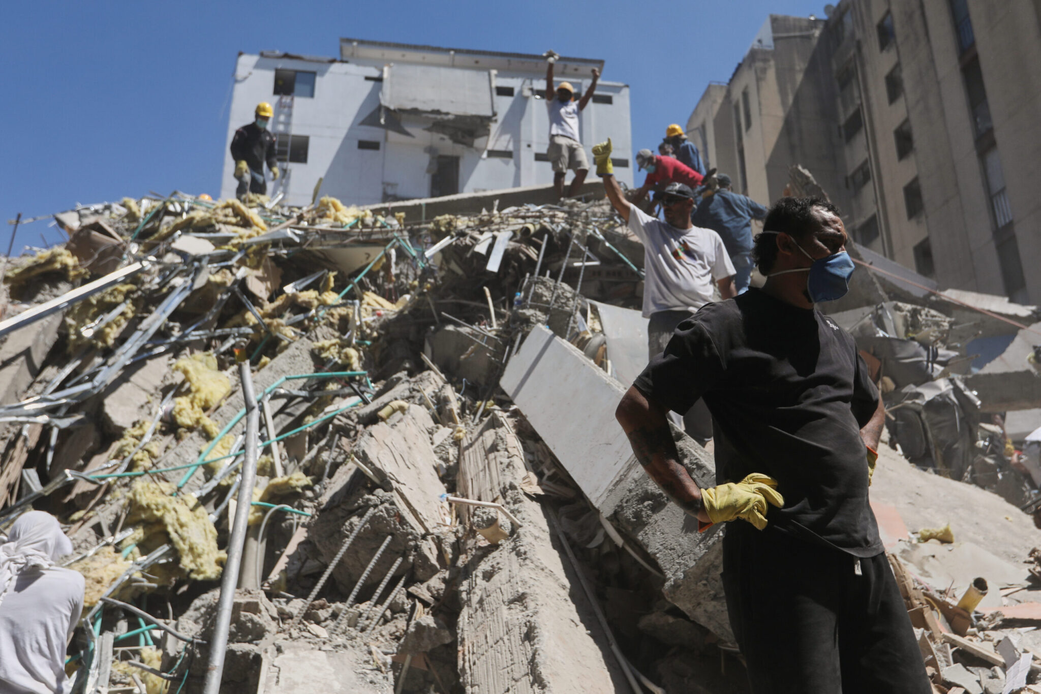 The astronomical cost of the deadly earthquake in Colombia: Damages are estimated at over 9.5 billion dollars