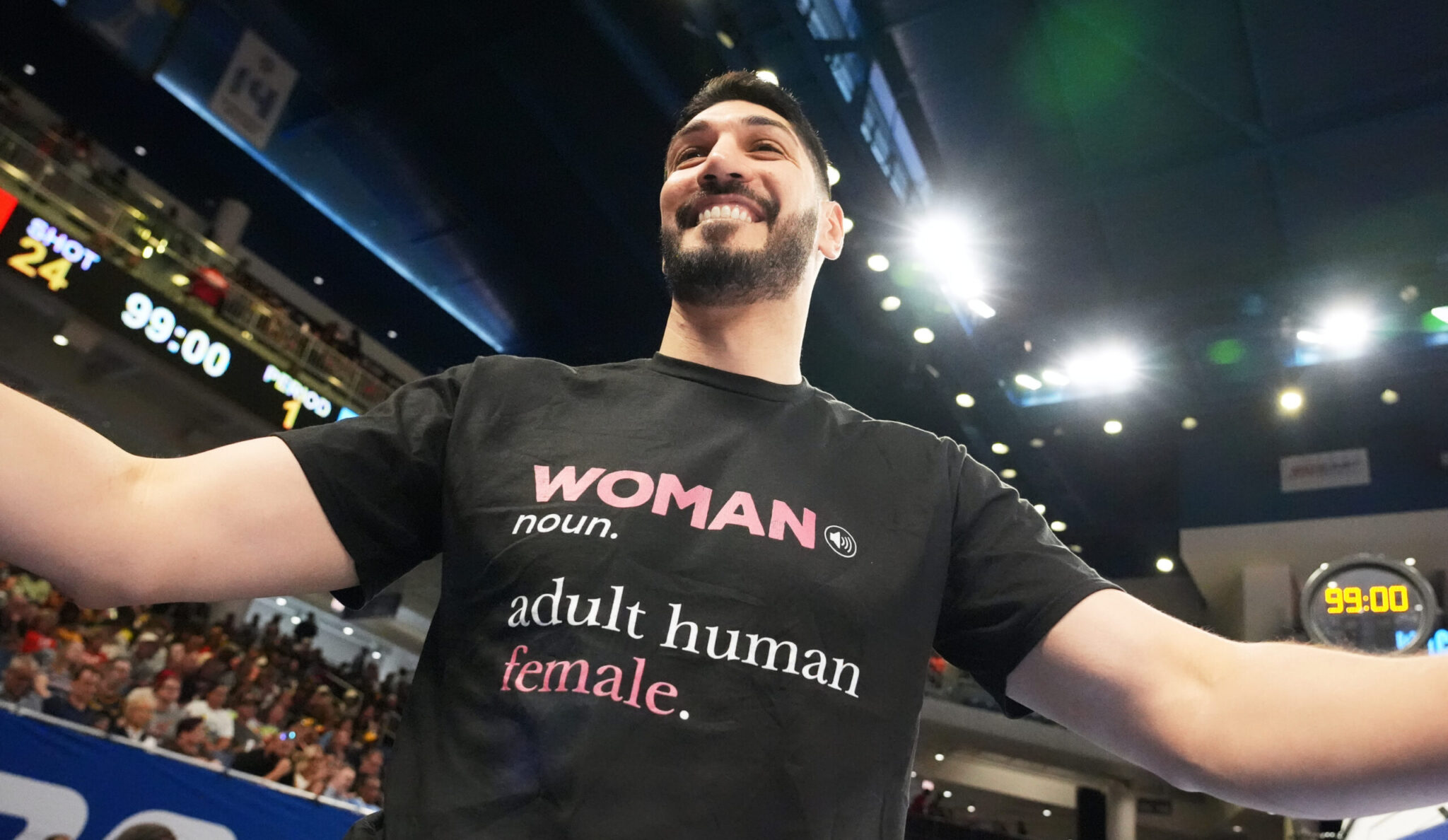 Kanter insists: “I’m a woman; they should let me play in the WNBA”