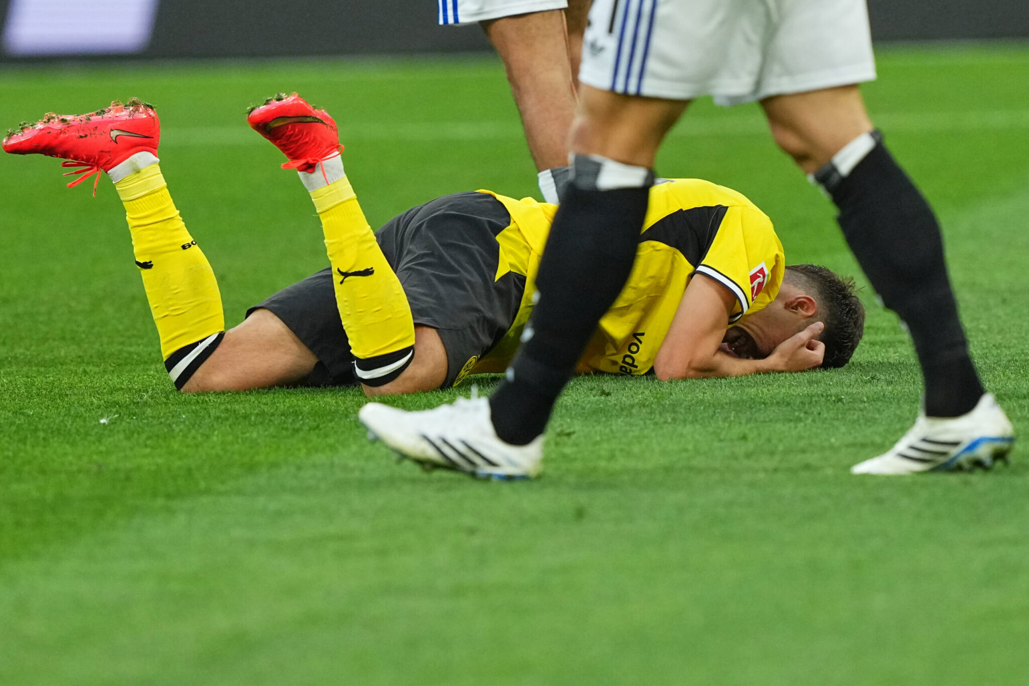 Alarm Raised for Konstantelia in Dortmund – Immediate Tests Scheduled, Concerns About a Serious Problem