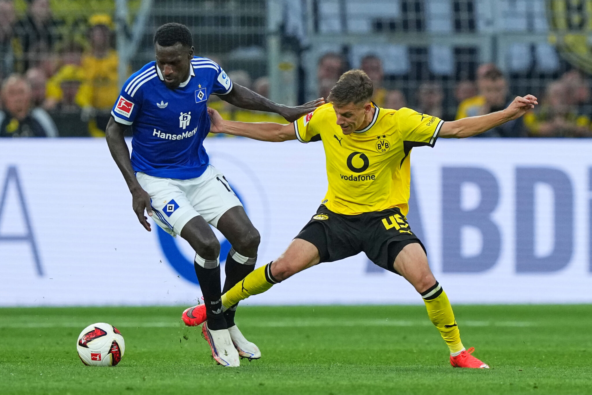 Konstantelia’s family had traveled to Dortmund to see him and was injured