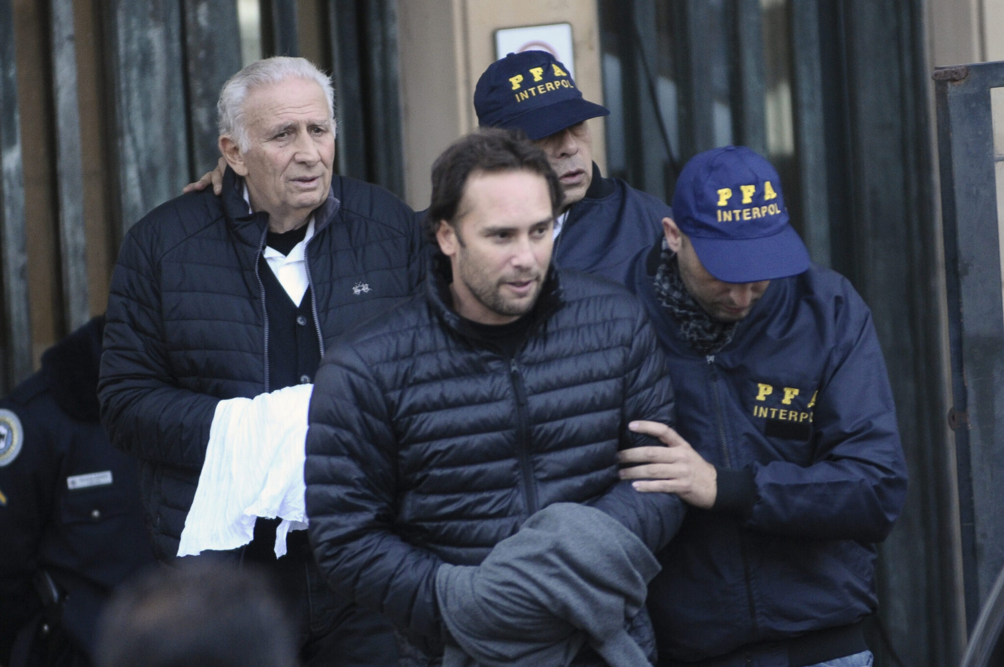 Developments in the FIFA corruption case: Two Argentines admit to bribing officials