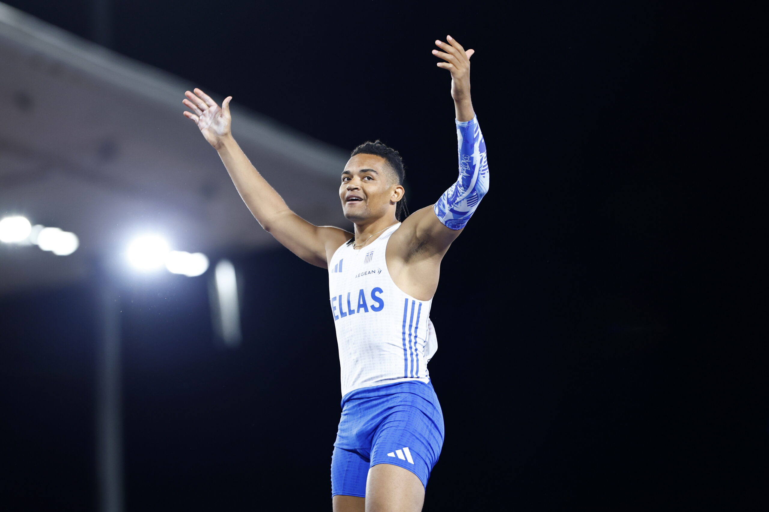 Karalis pushed the legendary Dupont to the limit and took the silver
