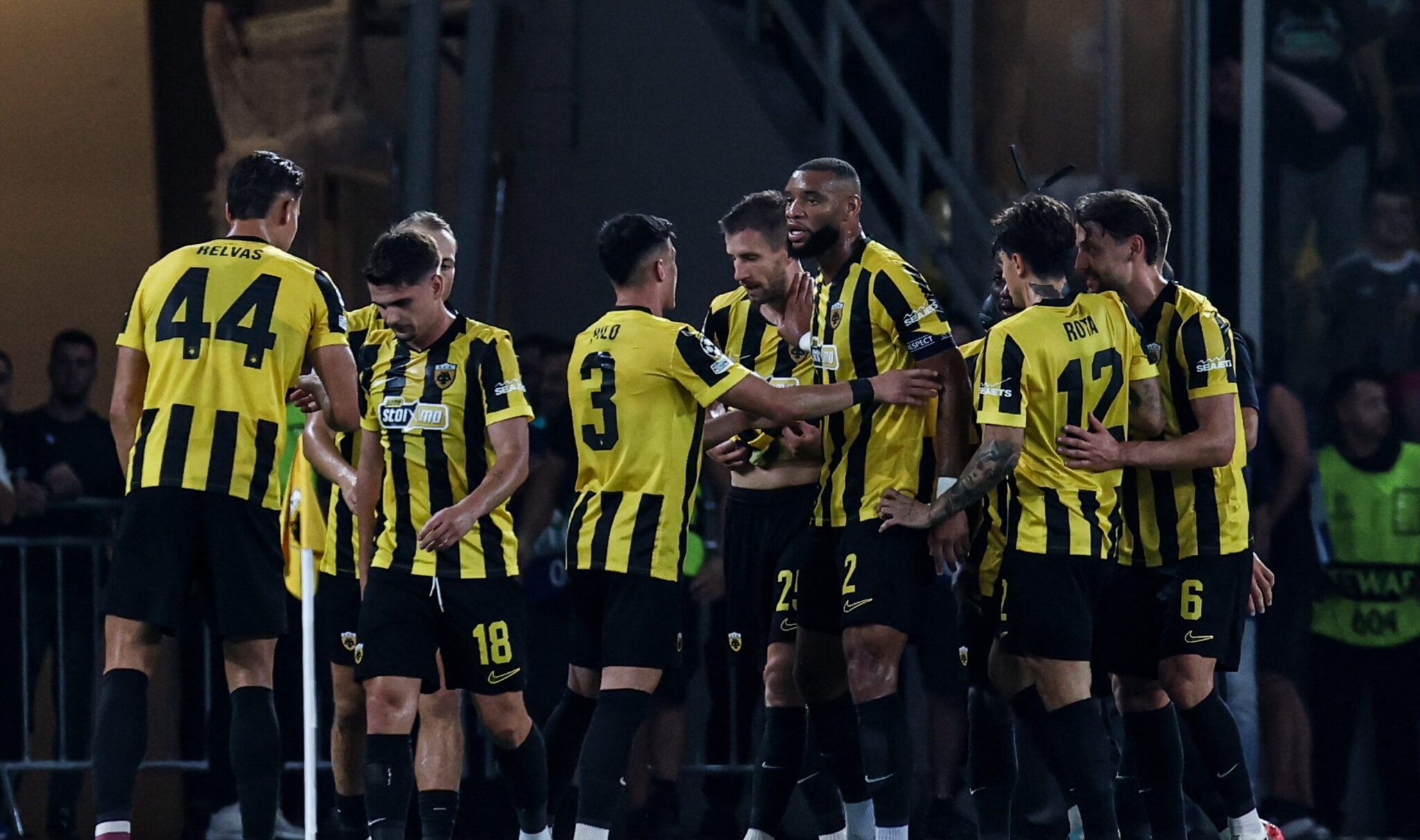 AEK… a dream come true: They crushed Levski 4-0 and returned to the Champions League