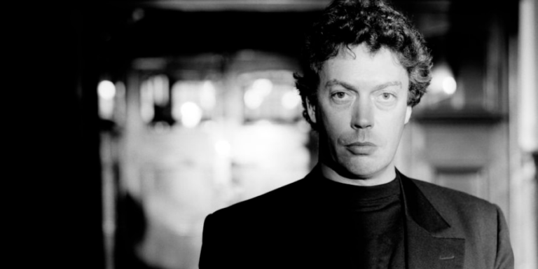 Tim Curry: The actor who played the “different” iconic character has passed away at the age of 80