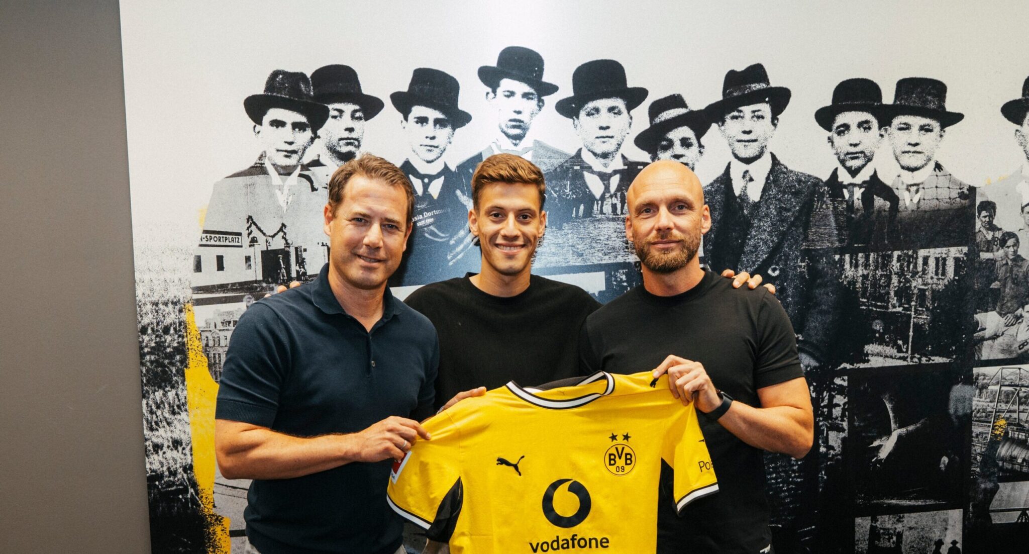 Konstantelias: “I’ll give it my all to succeed at Dortmund”