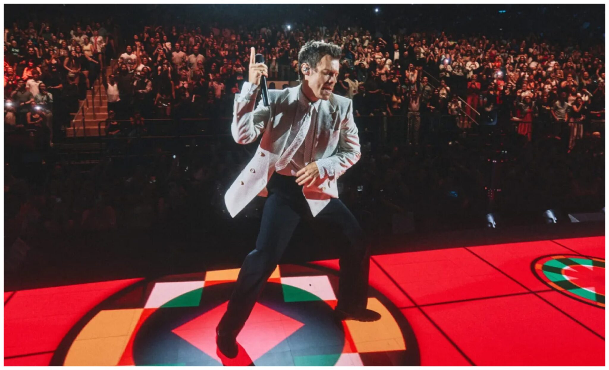 Harry Styles: A touching “goodbye” to Dolly Parton from the stage at Madison Square Garden