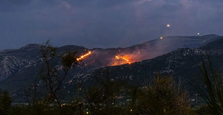 The fire on Kos was brought under control after an all-night battle 