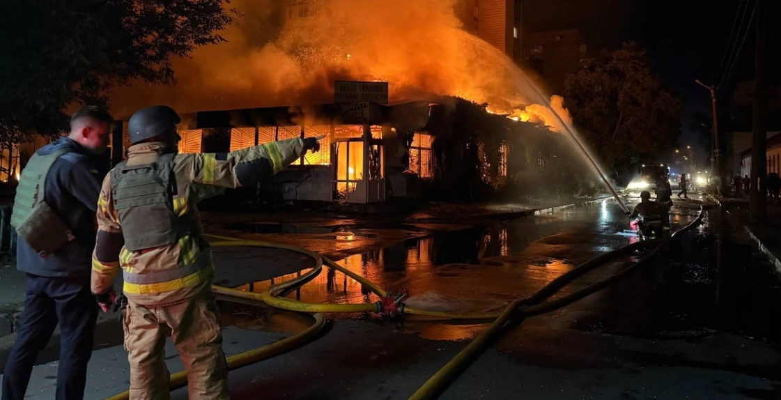 At least two people killed in new Russian strikes on Ukraine