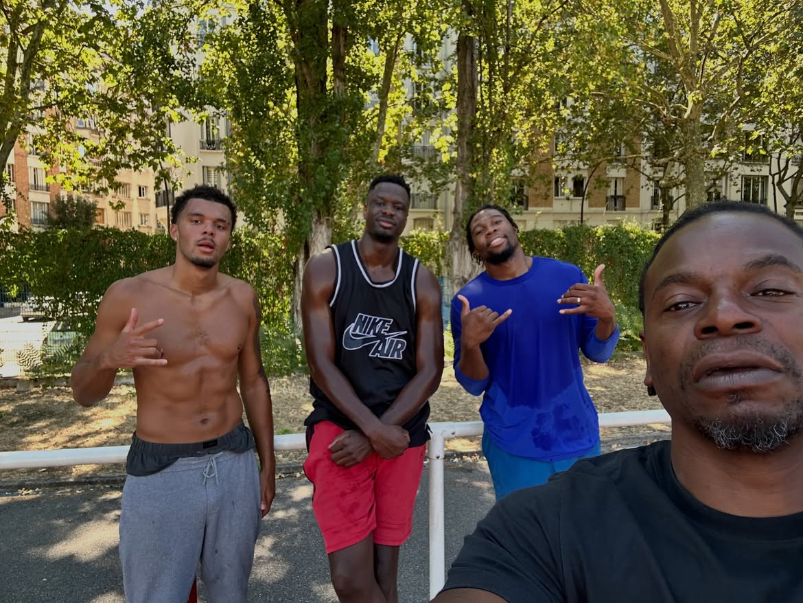 Yabusele and Fall are training alongside NBA players in Paris (pic)