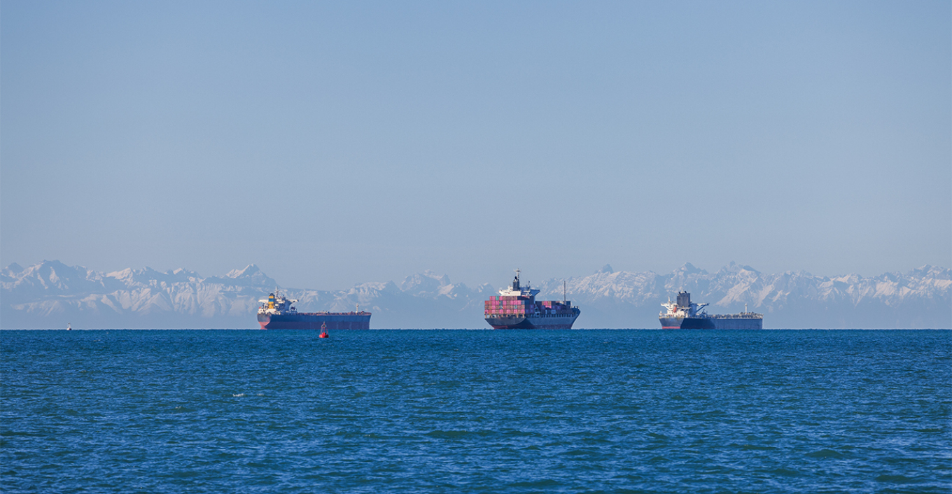 J.D. Vance in Kyiv: Stop the attacks on tankers in the Black Sea