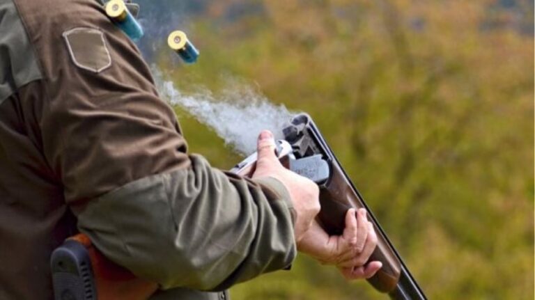 Official kickoff for 17,000 hunters, with increased patrols and inspections by the authorities