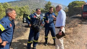 The situation regarding the fire in Kouvaras has improved