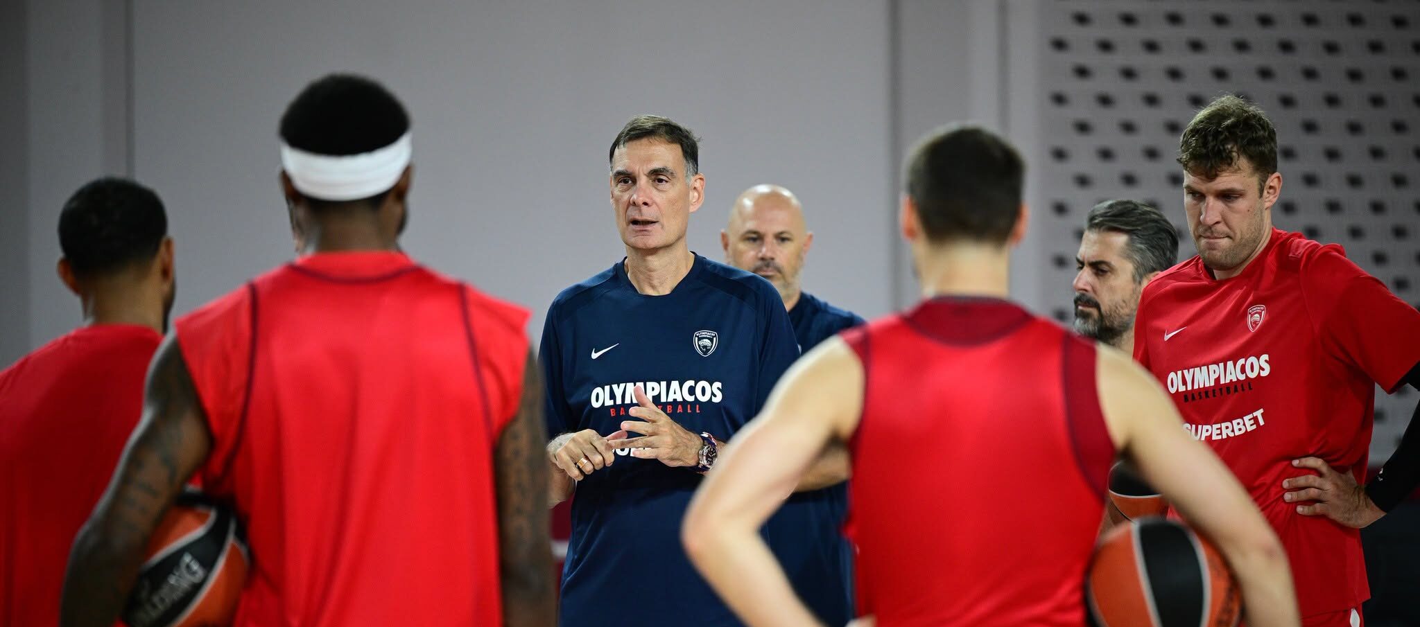 Bartzokas: “I’m very happy with our roster—the goal remains the same”