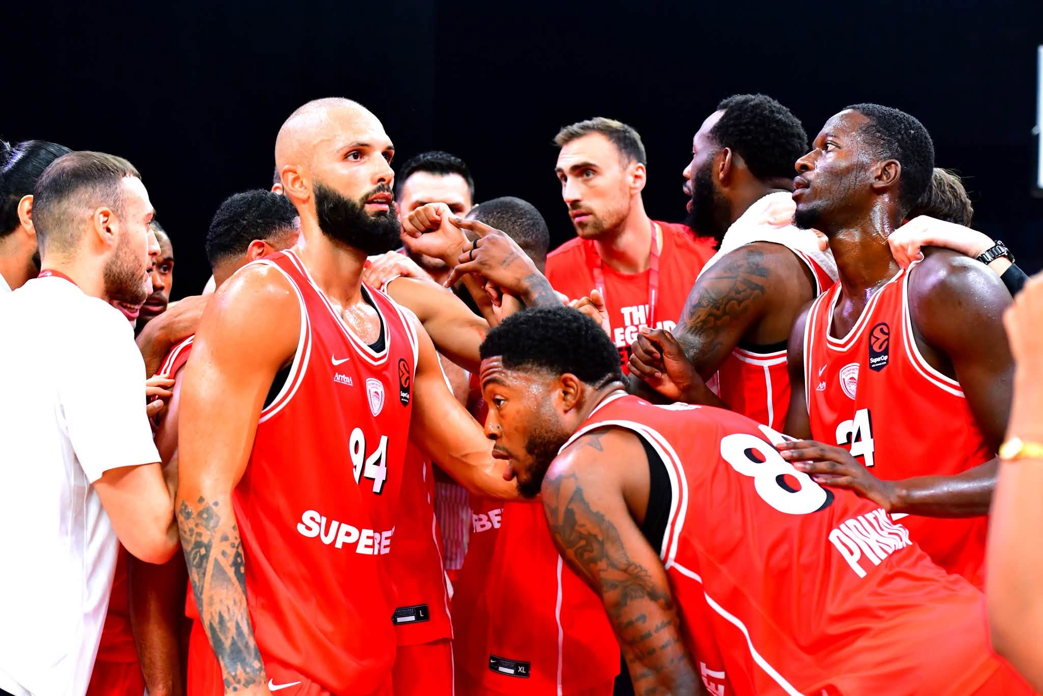 EuroLeague: Three Olympiacos Plays in the Super Cup Top 10 (VIDEO)