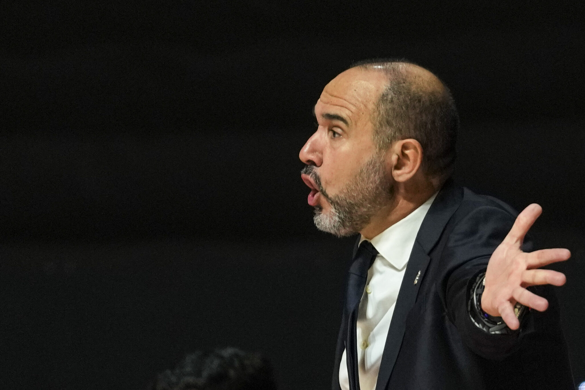 Mateo is “recruiting” Rubio for the “window” with Greece